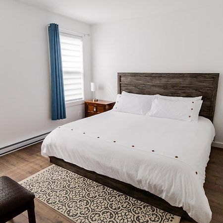 The Apartment Deer Lake Luaran gambar
