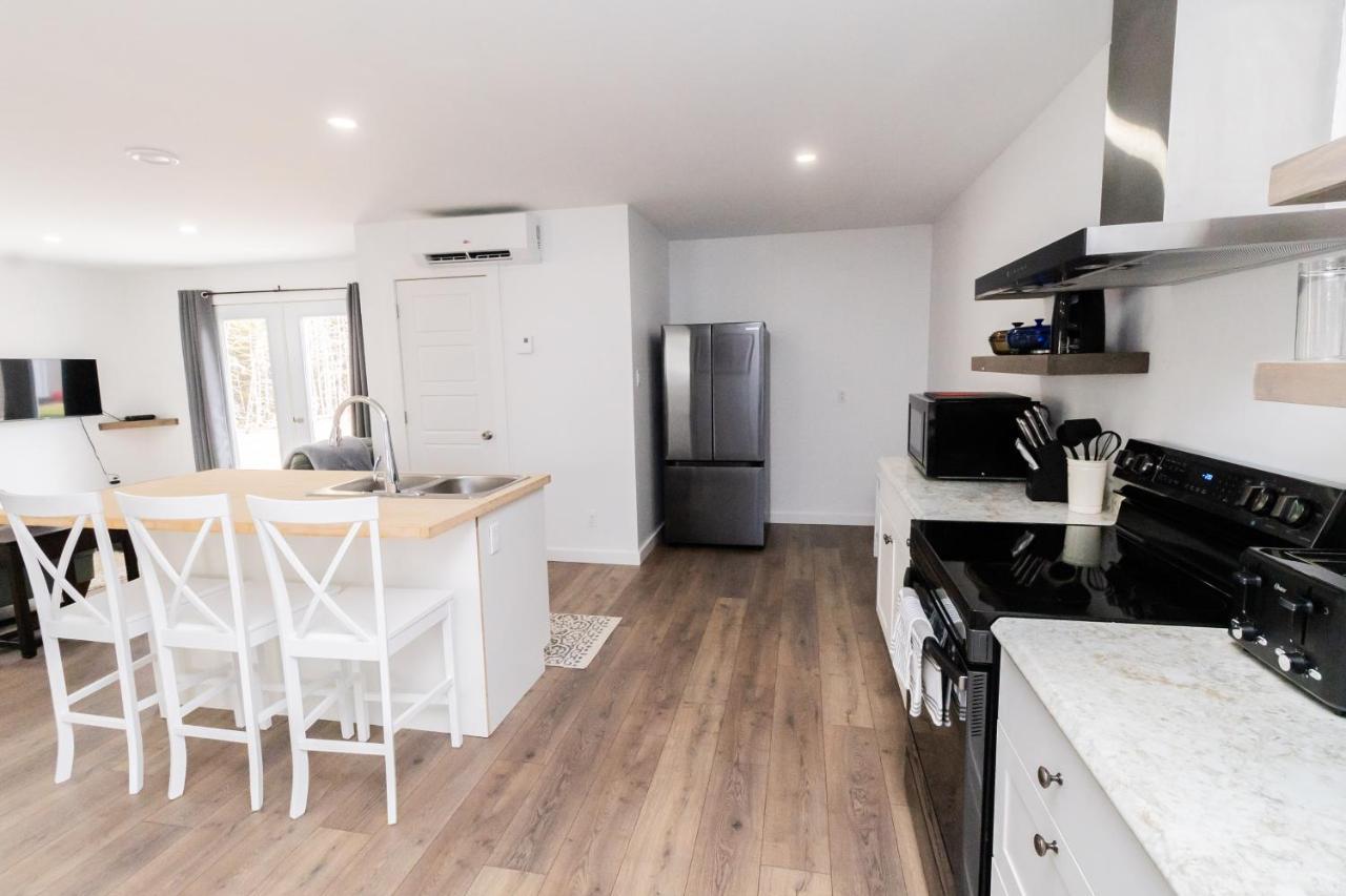 The Apartment Deer Lake Luaran gambar
