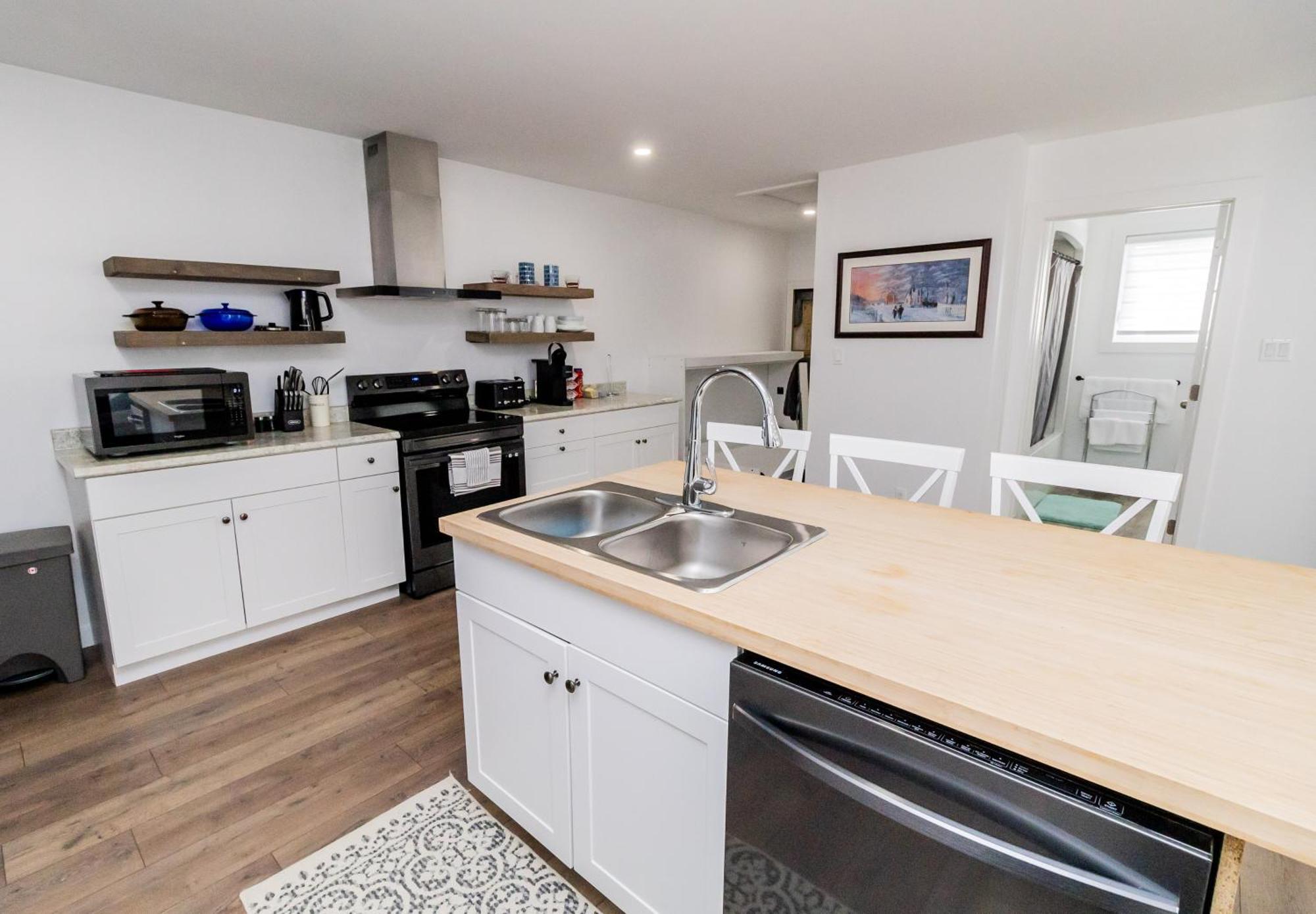 The Apartment Deer Lake Luaran gambar